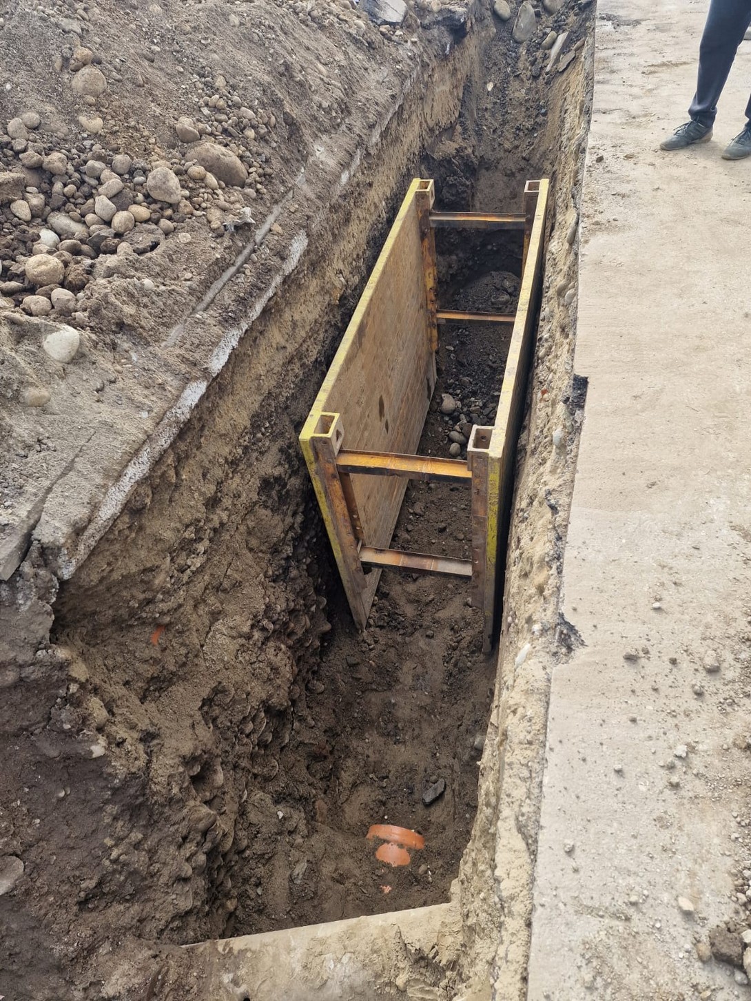 Pozare conductă canalizare